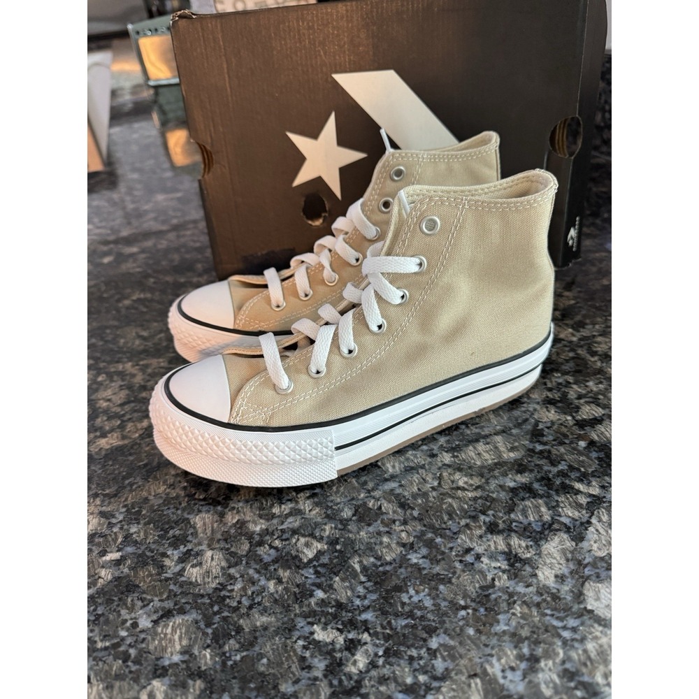Size 3 YouthConverse Chuck Taylor All Stars Eva Lift High Tops Shoes. Sneakers